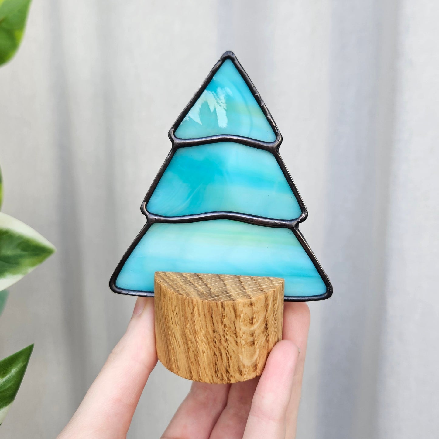 Streaky Green Tree Standing Ornament